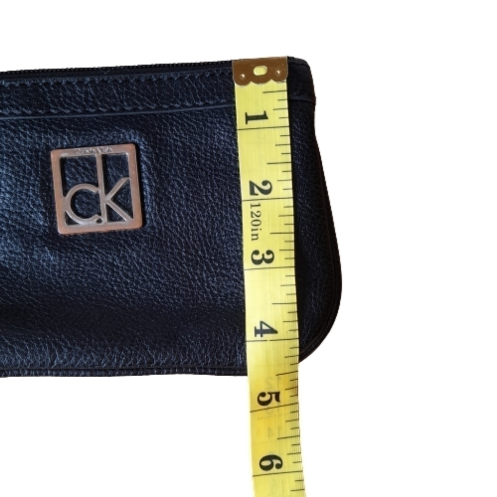 Calvin Klein Wristlet Zip Top Distressed Gold Hardware Black Bag Purse - Picture 8 of 8